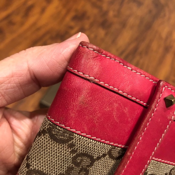 💰SOLD-Auth GUCCI RARE red studded monogram wallet - Picture 4 of 10